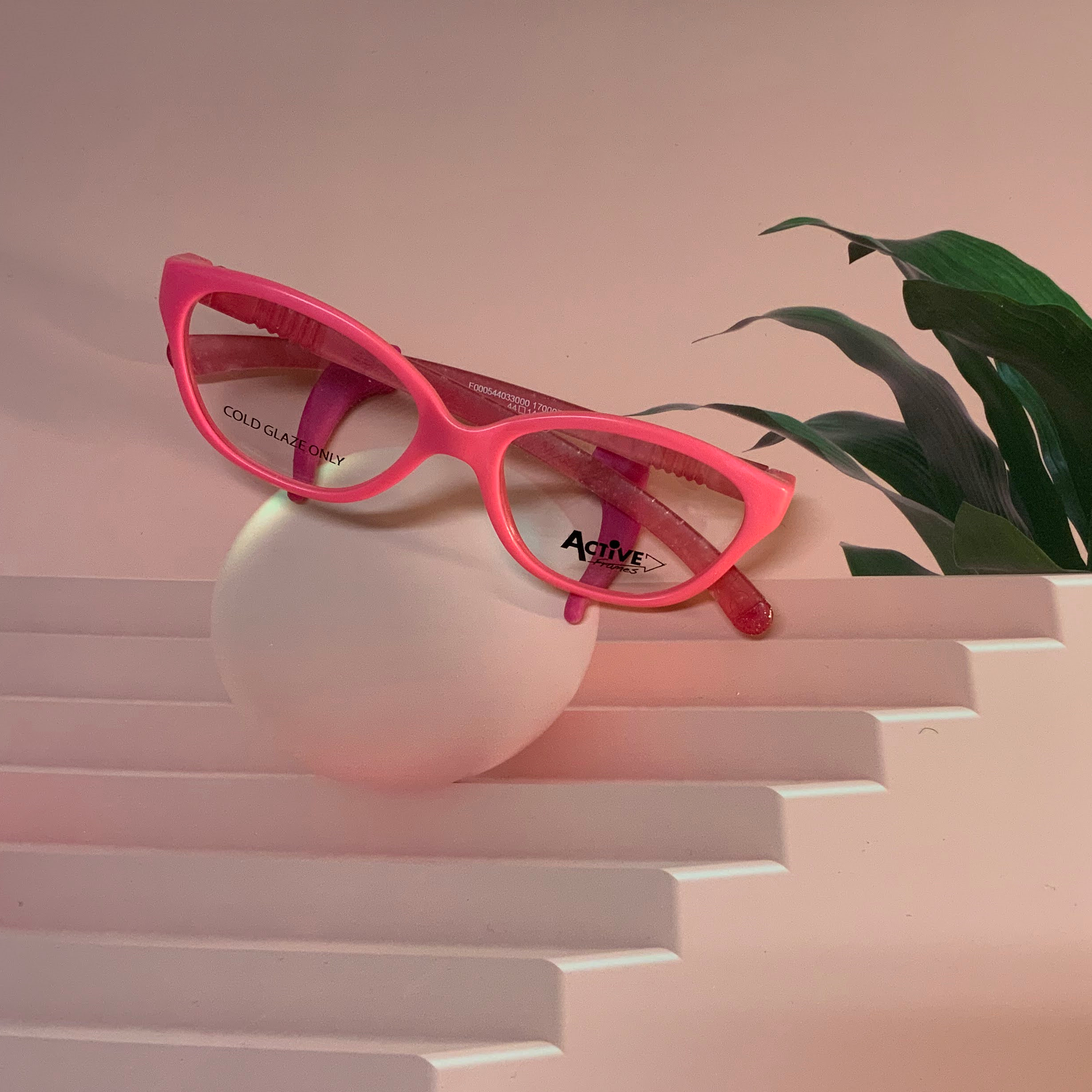 La miopia colpisce sempre più bambini sin dalla tenera età